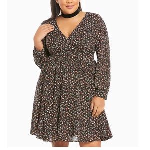 Torrid sz 26 floral print deep v georgette dress